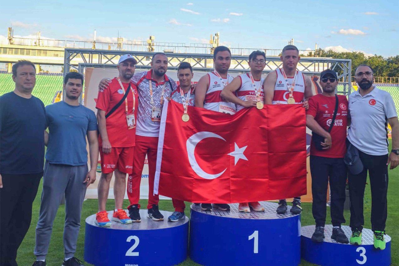 Down Sendromlu Muhammed'den 2 Rekor, 6 Altın Madalya