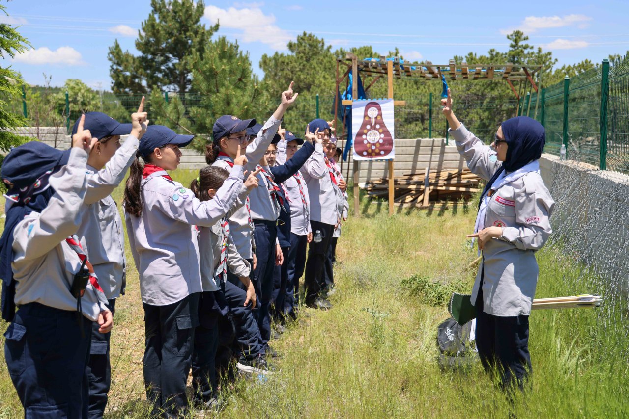 Konya İzcileri Meram'da buluştu