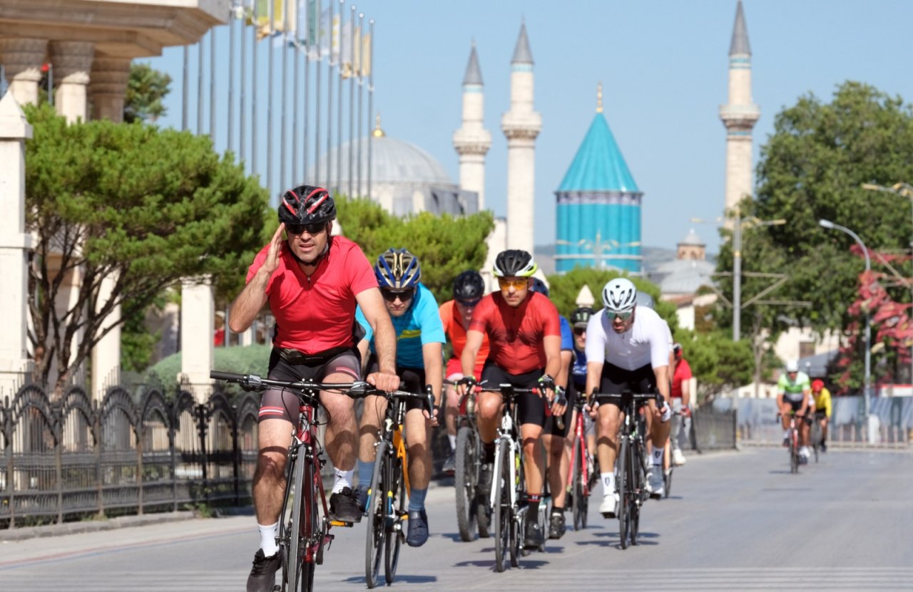 Konya'da Granfondo yol bisiklet yarışı heyecanı