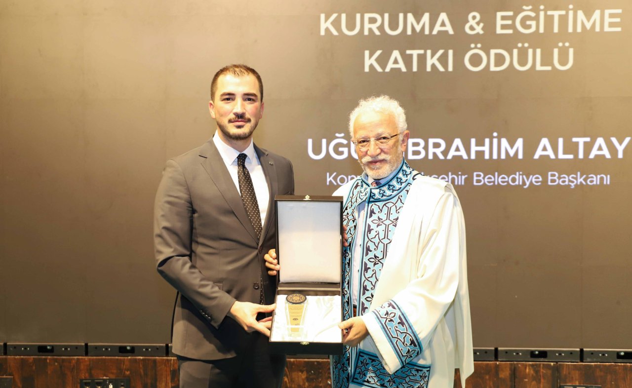 NEÜ’de Yıldızlar Geçidi