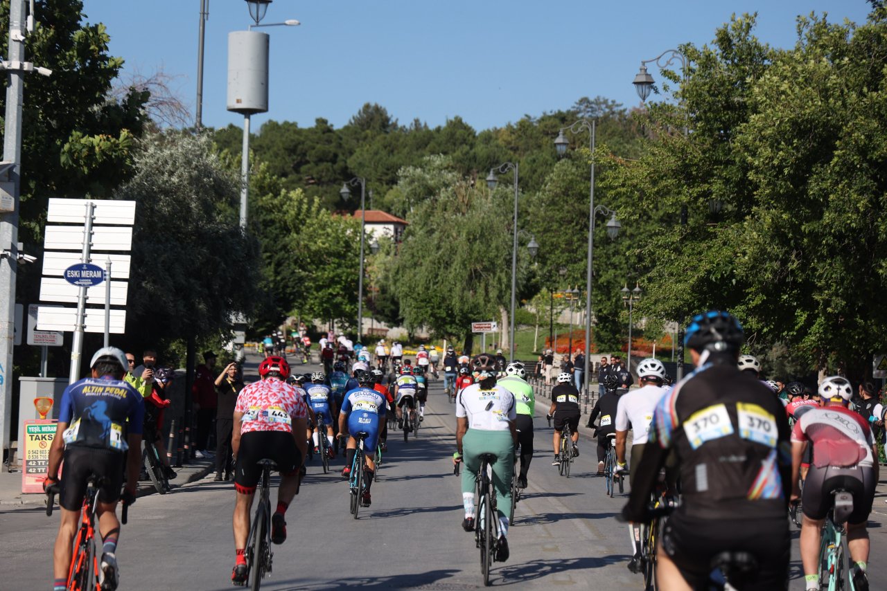 Konya'da Granfondo yol bisiklet yarışı heyecanı