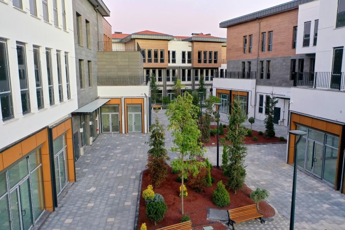 Şehrin Hafızası, Geleceğin İmzası: Şükran Mahallesi ve Suriçi Çarşısı