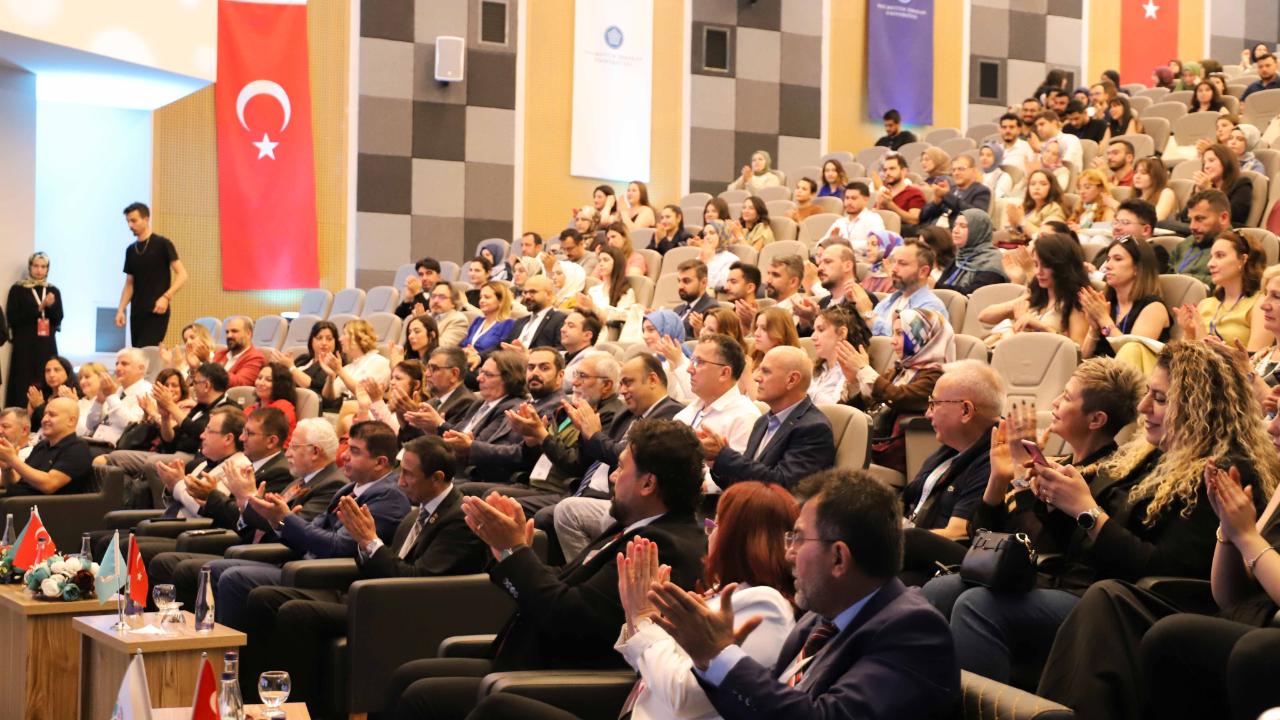 27. Uluslararası PDR Kongresi, NEÜ'de başladı