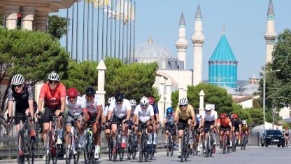 Konya'da Granfondo yol bisiklet yarışı heyecanı